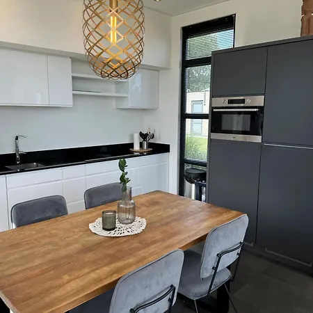 Enkhuizer Windrose Mit Zaun Haus Nr 225 בית נופש